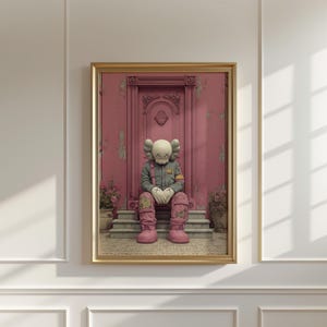 Roze urban pop-artprint met een KAWS-achtig Companion-figuur op een trap met een verweerde muurachtergrond. Modern streetart-decor. afbeelding 3