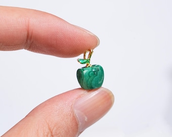 Natural Malachite Apple Carving,Crystal Pendant,ing Gift,Home Decor