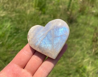 Natural Moonstone Heart Carving,Home Decor,Crystal Gift