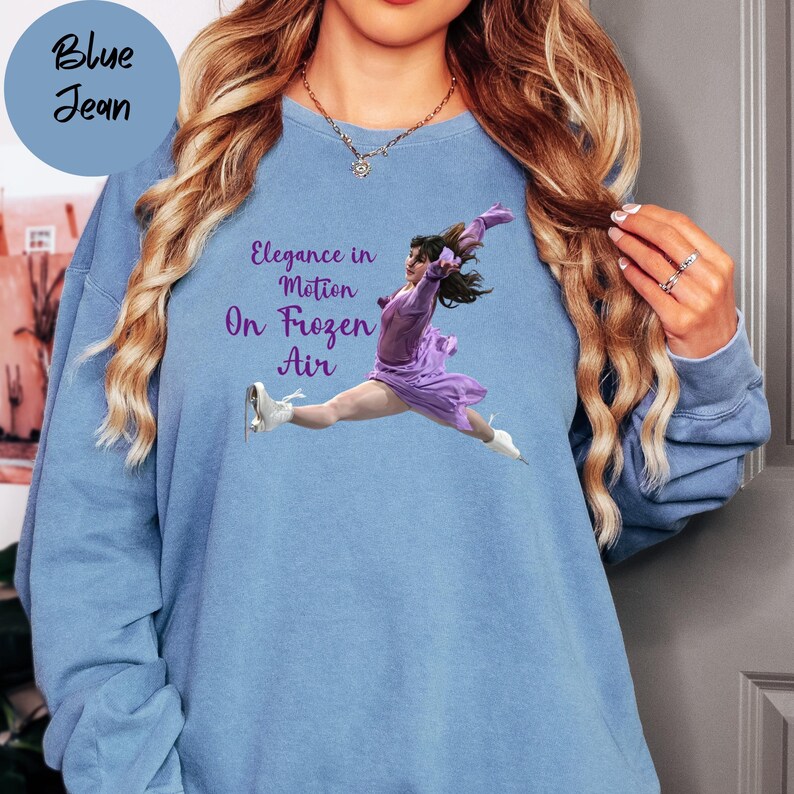 Minimal skating design sweatshirt