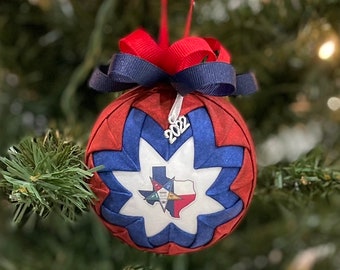 Order of the Eastern Star Quilted Fabric Christmas Ornament, Texas OES 2022 Charm, Fabric Ornaments, Ball Ornament, Masonic
