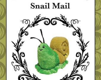 Snail Mail - Plüschtier mit Schneckenmuster