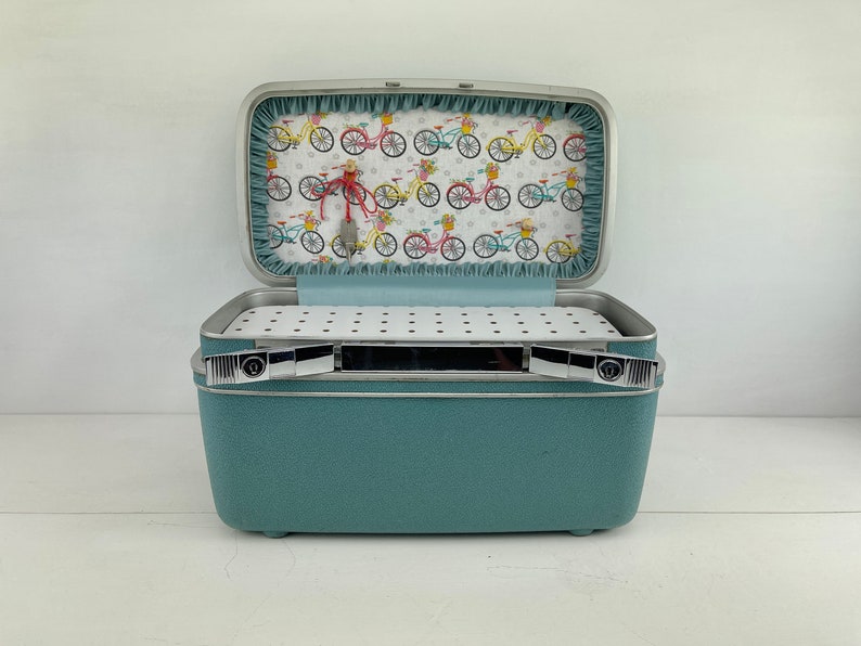 Vintage Samsonite Train Case Charging Station with Liberty of London Message Board image 10