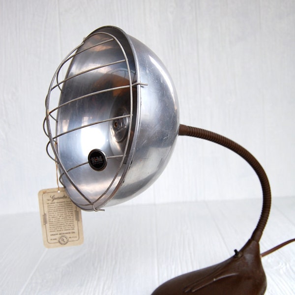 Retro Deco Vintage Infra Red Ray Medical Heat Lamp with Cast Iron Base