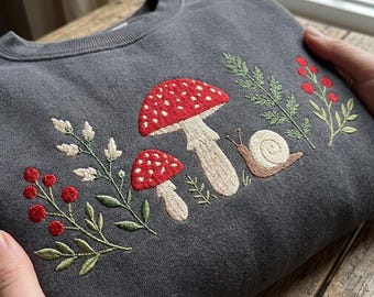 Woodland Mushroom Embroidery Design, Floral Cottagecore Machine Embroidery File, Nature Lover PES DST Multiple Sizes