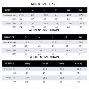 Puede incluir: Una tabla de tallas para ropa de hombre, mujer y ni&ntilde;o. Las medidas se proporcionan en pulgadas y cent&iacute;metros para el ancho del pecho y el largo. Tallas de la S a la 3XL para hombre, de la S a la XXL para mujer y de la YTH S a la YTH XL para ni&ntilde;o.