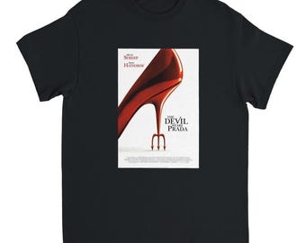 T-shirt à talons rouges Diable s'habille en Prada avec trident - Chemise tendance emblématique du cinéma, couleur et taille au choix