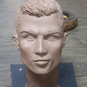 Kundenspezifische Bildhauerservices : Erwecken Sie Ihre Fantasie durch detaillierte, personalisierte Skulptur zum Leben