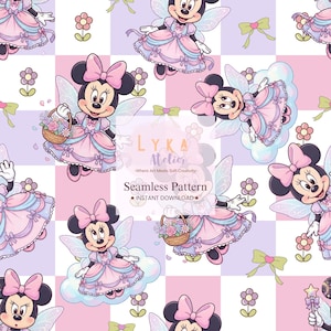 Puede incluir: Patrón sin costuras con Minnie Mouse como hada, en una cuadrícula de cuadrados rosas y lavanda. Minnie Mouse lleva un vestido rosa, un lazo y alas de hada. Sostiene una cesta de flores. El texto "Seamless Pattern" es visible.