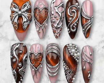 Brązowe paznokcie typu „kocie oko” z efektem srebrnego chromu 3D | Paznokcie w stylu grunge Y2K | Paznokcie w panterkę i zebrę | Ręcznie robione luksusowe paznokcie w kształcie migdałów