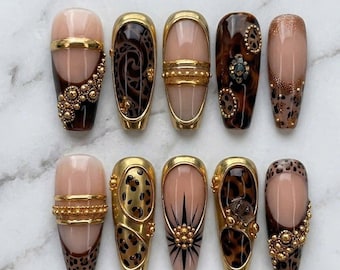 Vernis à presser luxe léopard doré, ongles pointes françaises brunes, ensemble d'ongles baroque vintage, ongles breloques en or 3D, ongles en acrylique glam faits main