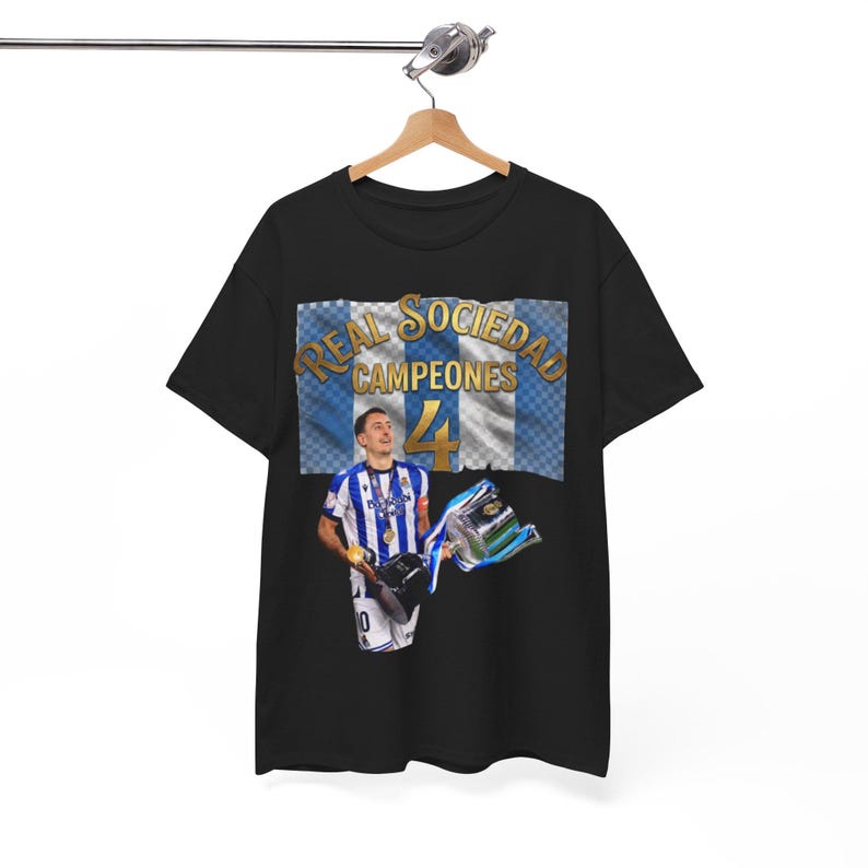 Real Sociedad Campeones 4 2025/26 Tee | Soccer Player Graphic Shirt,camiseda real sociedad champions,retro 90s real sociedad tee image 6