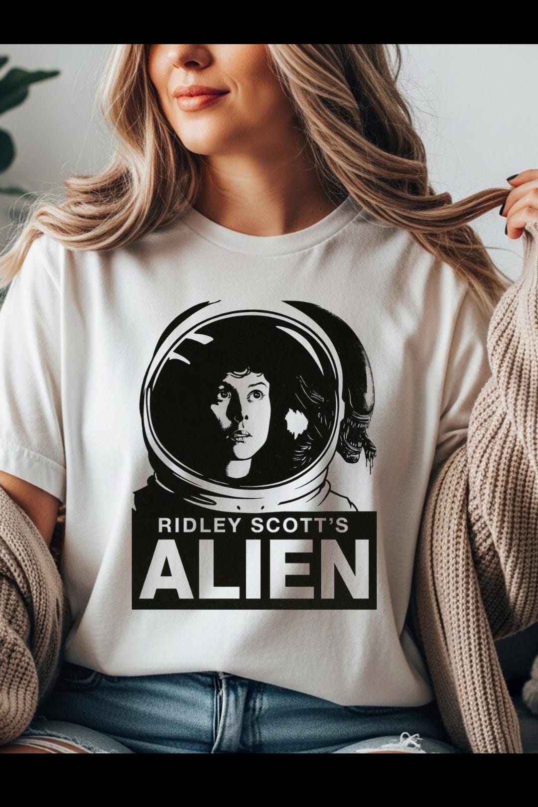 Retro 1979 Movie Alien Astronaut Helmet Tee ,sci-fi Movie Poster Shirt ...