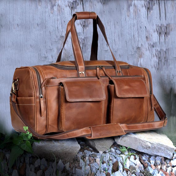 3 Best Handmade Leather Gifts for Men in 2026