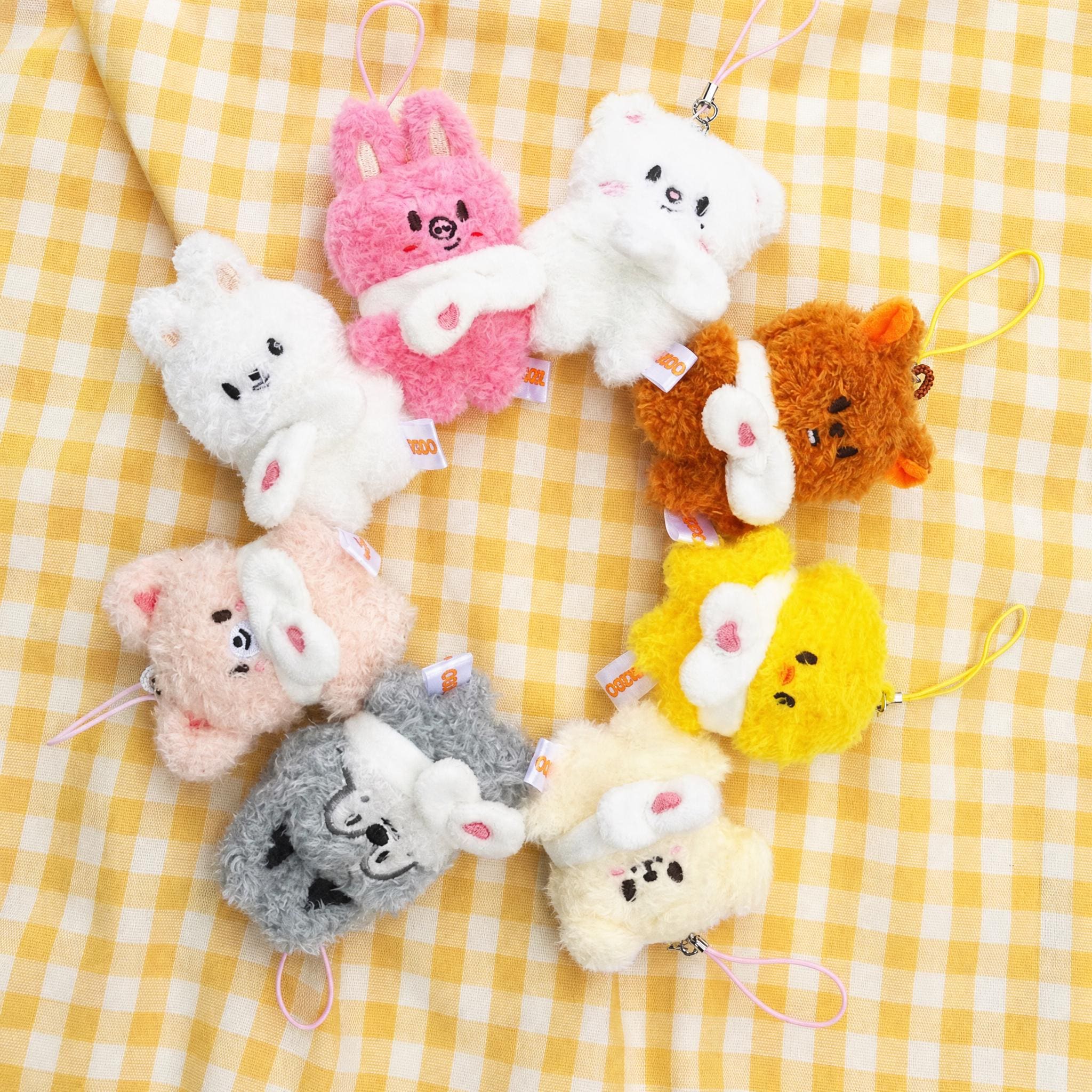 Stray kids skzoo plush - Etsy 日本