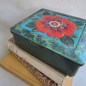 Scatola vintage con coperchio in metallo e decorazioni floreali - Decorazione retrò con fiori colorati - Anni '80 - Base in plastica danneggiata