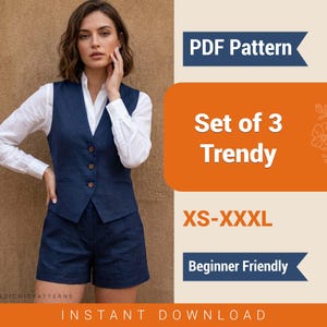 Puede incluir: Una mujer con chaleco y pantalones cortos azul marino con camisa blanca. La imagen incluye texto: "PDF Pattern", "Set of 3 Trendy", "XS-XXXL" y "Beginner Friendly". Las palabras "Instant Download" están en la parte inferior.