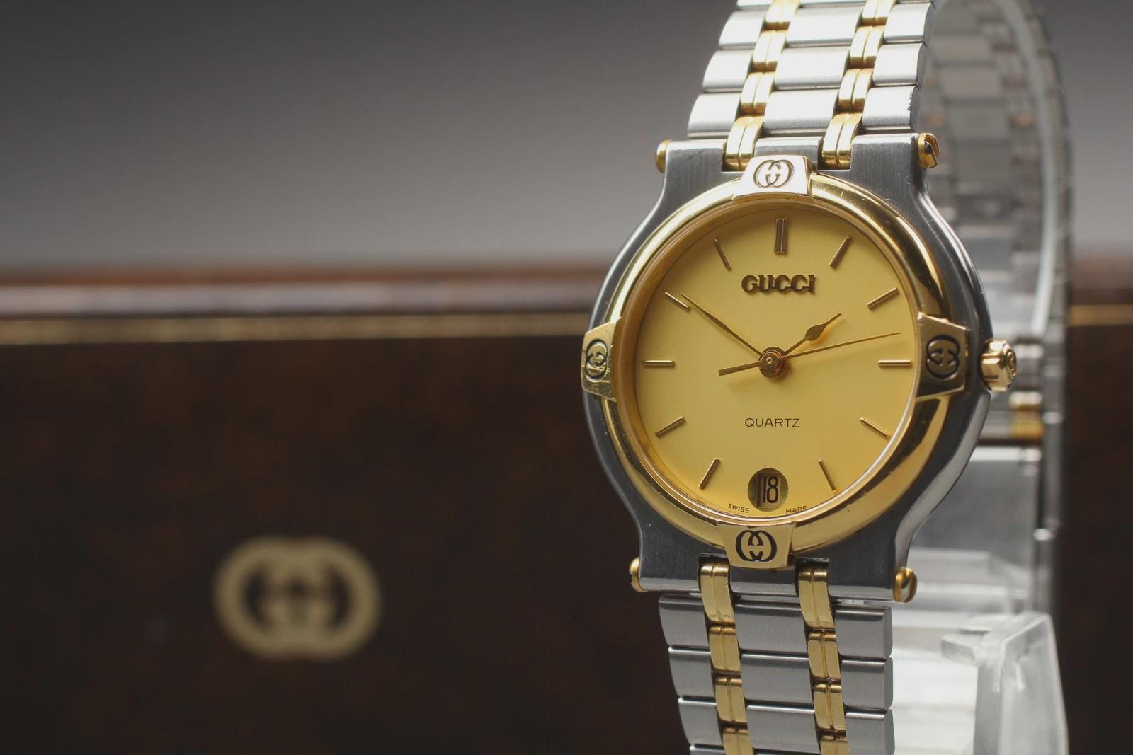専用16点GUCCI グッチ腕時計説明書まとめ ジャンク GUCCI 4本組】グッチ QZ 5500M 1800L 9000M 1600 SS GP