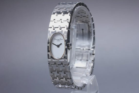 Christian Dior D70-100 Silver Dial Quartz Women's Watch Authentic [Near MINT]