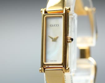 Gucci 1500 Shell Dial Gold Bangle Quartz Women's Watch Vintage [Near MINT]