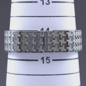 Montre pour femme Christian Dior D70-100 avec cadran argenté et quartz Authentique [presque état neuf] image 9