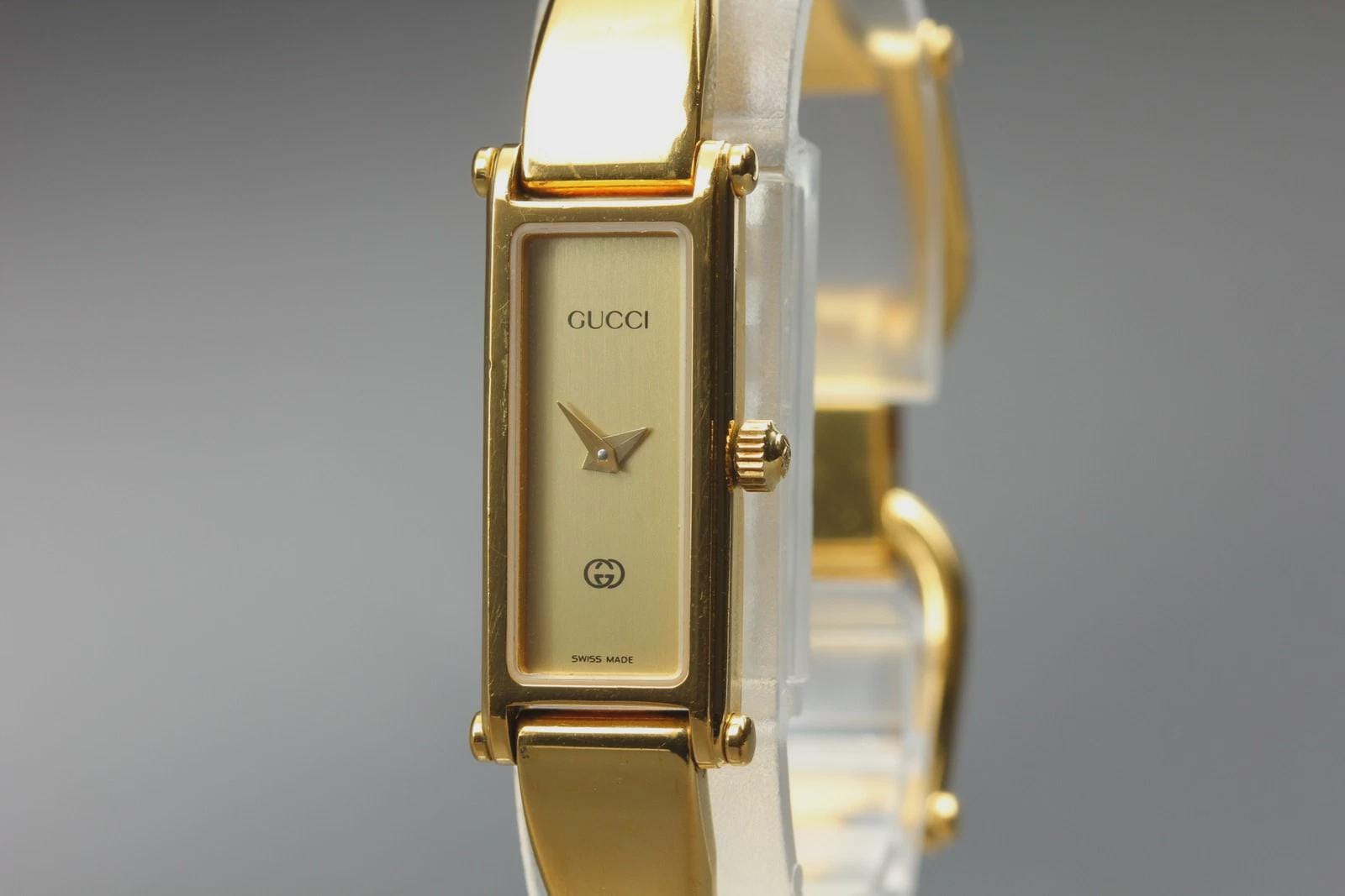 Gucci gold vintage watch - Etsy 日本