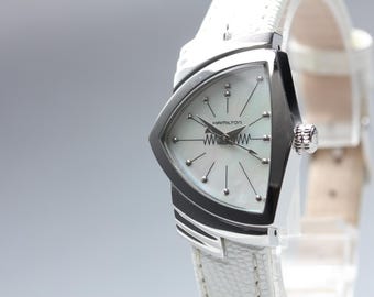 HAMILTON Ventura H242112 Shell Dial Quartz Women's Watch From JAPAN [Near MINT]