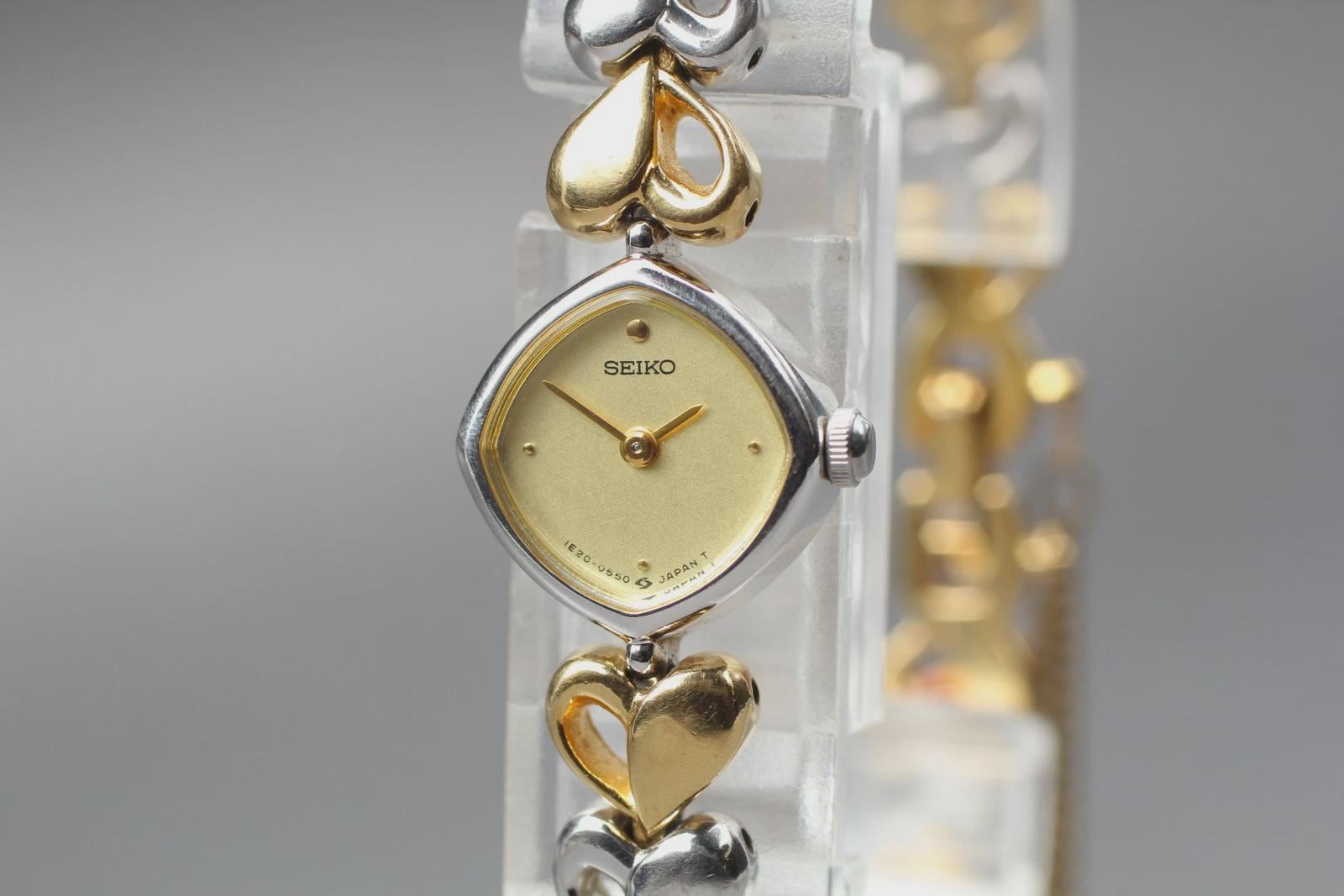 SEIKO 1E20-0A20 クォーツ N MINT* SEIKO Golden Nefertiti 1E20-0A20 Quartz Gold Dial 18mm