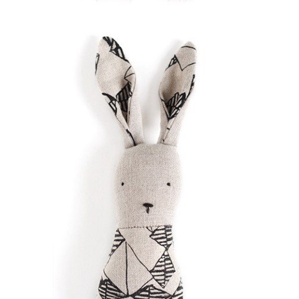 Ouistitine + bookhou lapin-hochet bunny rattle