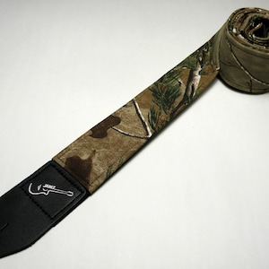 Handmade Hunter's Camouflage Guitar Strap This is NOT a licensed product image 1