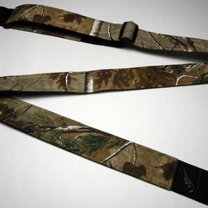 Handmade Hunter's Camouflage Guitar Strap This is NOT a licensed product image 3