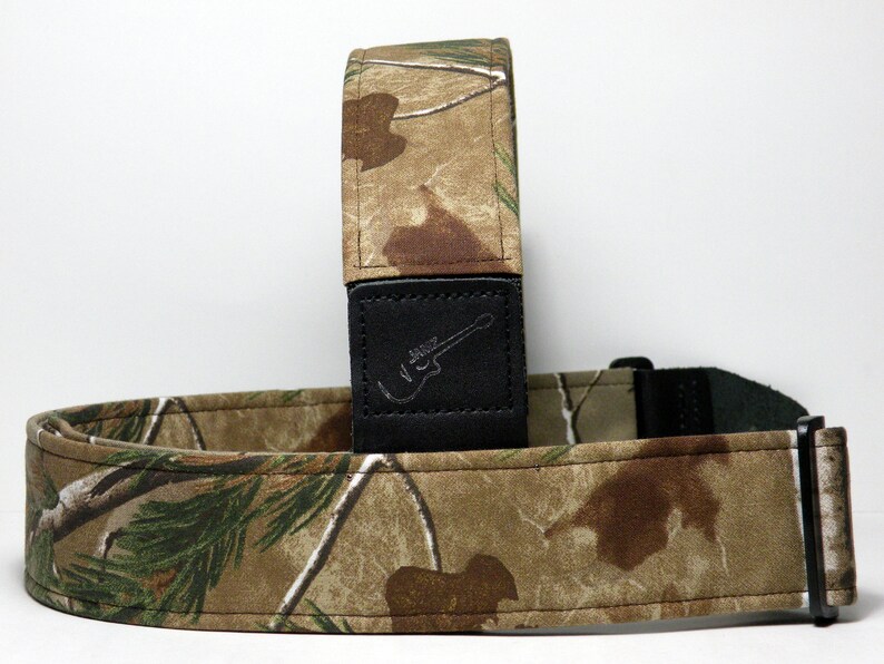 Handmade Hunter's Camouflage Guitar Strap This is NOT a licensed product image 2