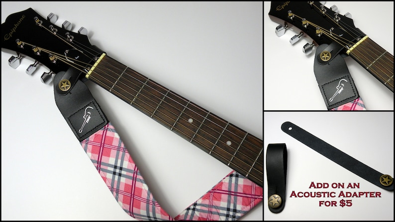 Pu&ograve; includere: Tracolla per chitarra acustica con motivo a quadri rosa, bianco e nero. La tracolla ha estremit&agrave; in pelle nera con una rivetto a forma di stella. La paletta della chitarra &egrave; nera con meccaniche argentate.