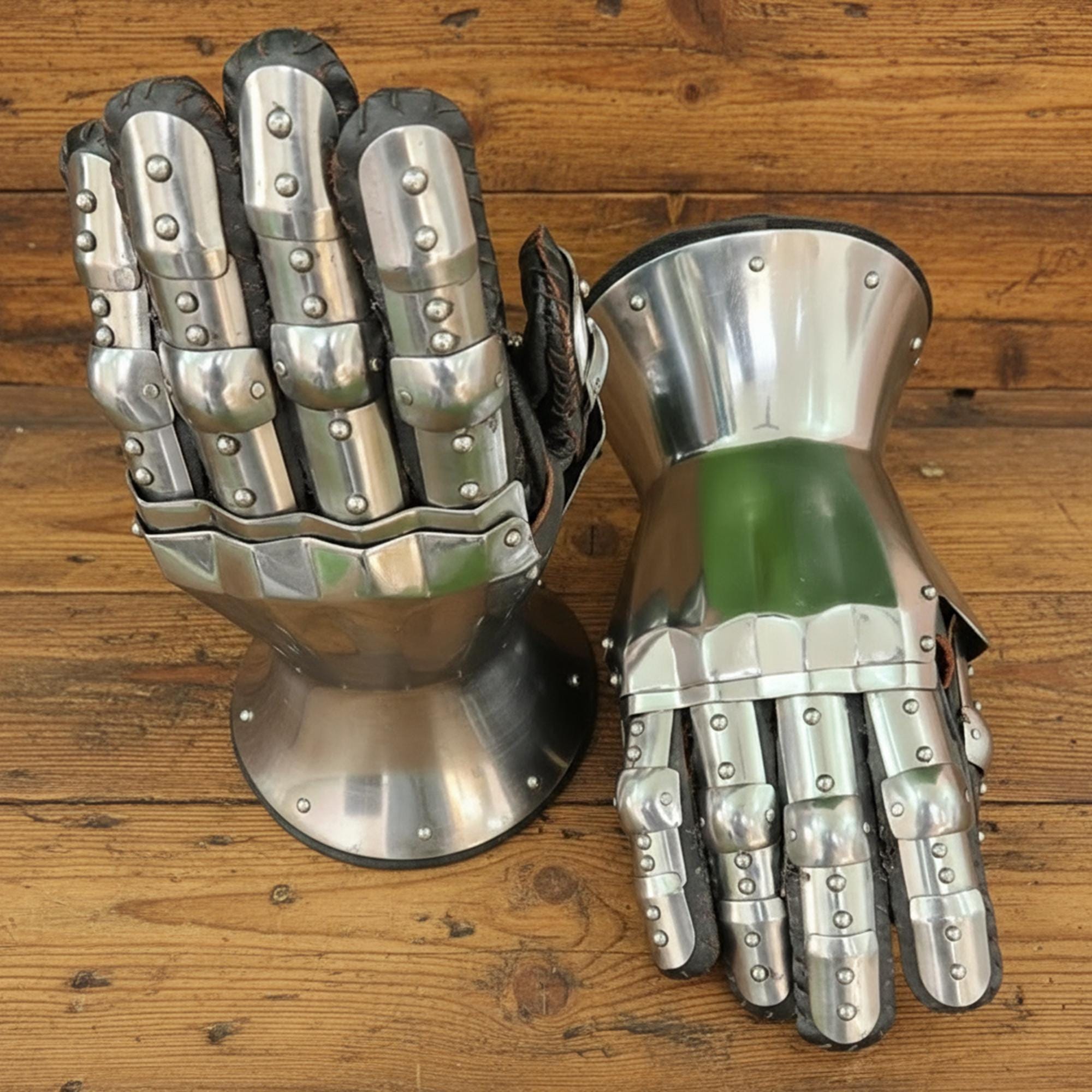 14th Century Hourglass Gauntlets – Medieval Steel Hand Armor for LARP ...