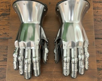 14th Century Hourglass Gauntlets – Medieval Steel Hand Armor for LARP & SCA