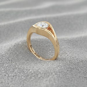 Oculus Solitaire Engagement Ring • Round Diamond • 14K/18K/22K Gold • Modern Ethical Wedding Ring