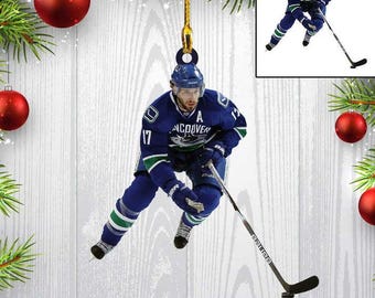 Custom Photo Ice Hockey Players Christmas Ornament for Men, Dad Hockey Ornament Acrylic Ornament, Holiday Tree Decoration, Keepsake Gift