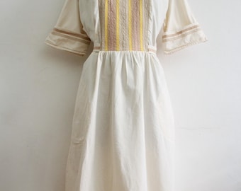 Vintage 1970s Maria Haid Cotton Dress – Natural Cream – Embroidered Folk Panel – Boho Prairie Style - Size M