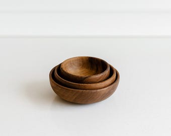 Handcrafted Nestled Wood Bowls – Rustic, Natural, Timeless (3pc)