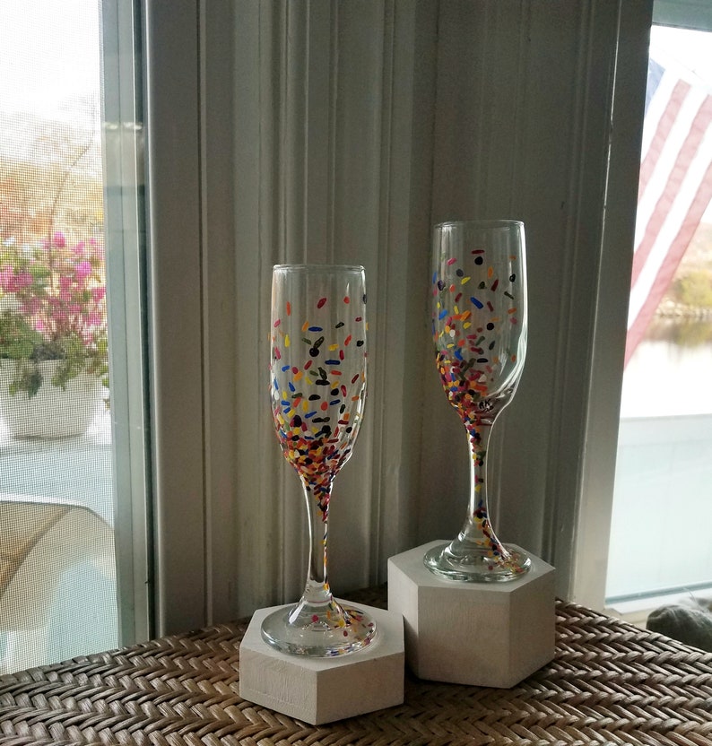 2 FUN CONFETTI Champagne Flutes Glasses Celebrate Hand Panted Etsy