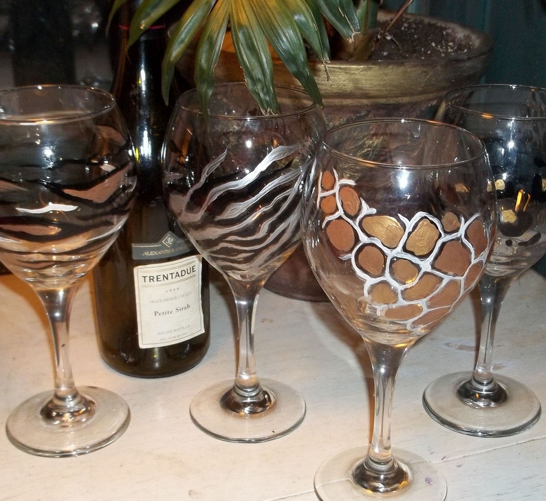 4 ANIMAL PRINT Wine Glasses hand Painted zebra leopard giraffe Etsy
