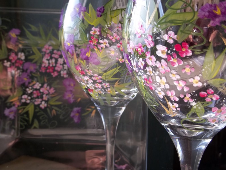 2 ROMANTIC GARDEN flowers Hand Painted Wine Glasses & 1 Cheese Plate Gift Wedding party Mother's Day image 1