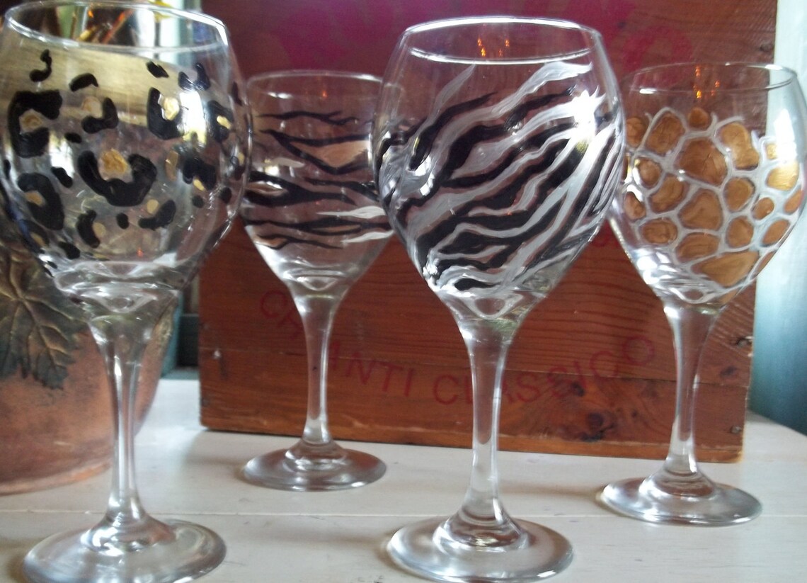 4 ANIMAL PRINT Wine Glasses hand Painted zebra leopard giraffe Etsy