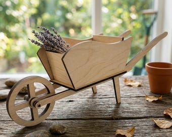 Holz Schubkarre Laser geschnitten SVG DXF PDF-Dateien | Dekorative Pflanzgefäß-Vorlage | Rustikaler Geschenkkorb zum Selbermachen Cnc Holzfräser Muster