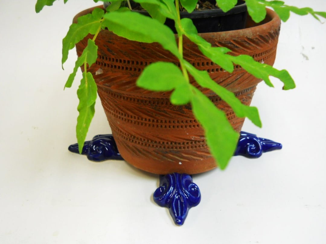 Ceramic Pot Feet Set of 4. Handmade Ceramic Fleur De Lis Pattern Pot