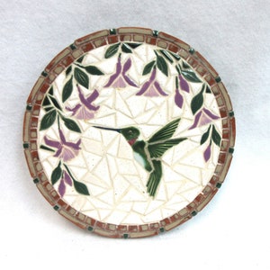 Hummingbird Mosaic Tile Wall Art, 9" Handmade Ceramic Tile Bird Trivet, Mosaic Hummingbird Decor, Round Hummingbird Art,  Round Mosaic