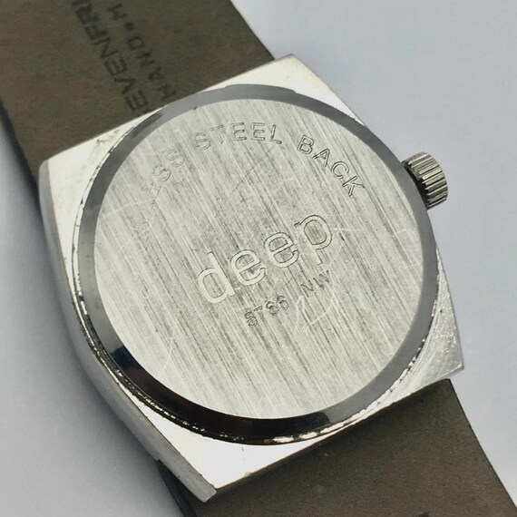 Deep 5766 Jump Hours Digital Quartz Men’s Watch - image 9