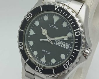 Citizen Diver Action 2000 Quartz 5500-S58771 Day/date Vintage