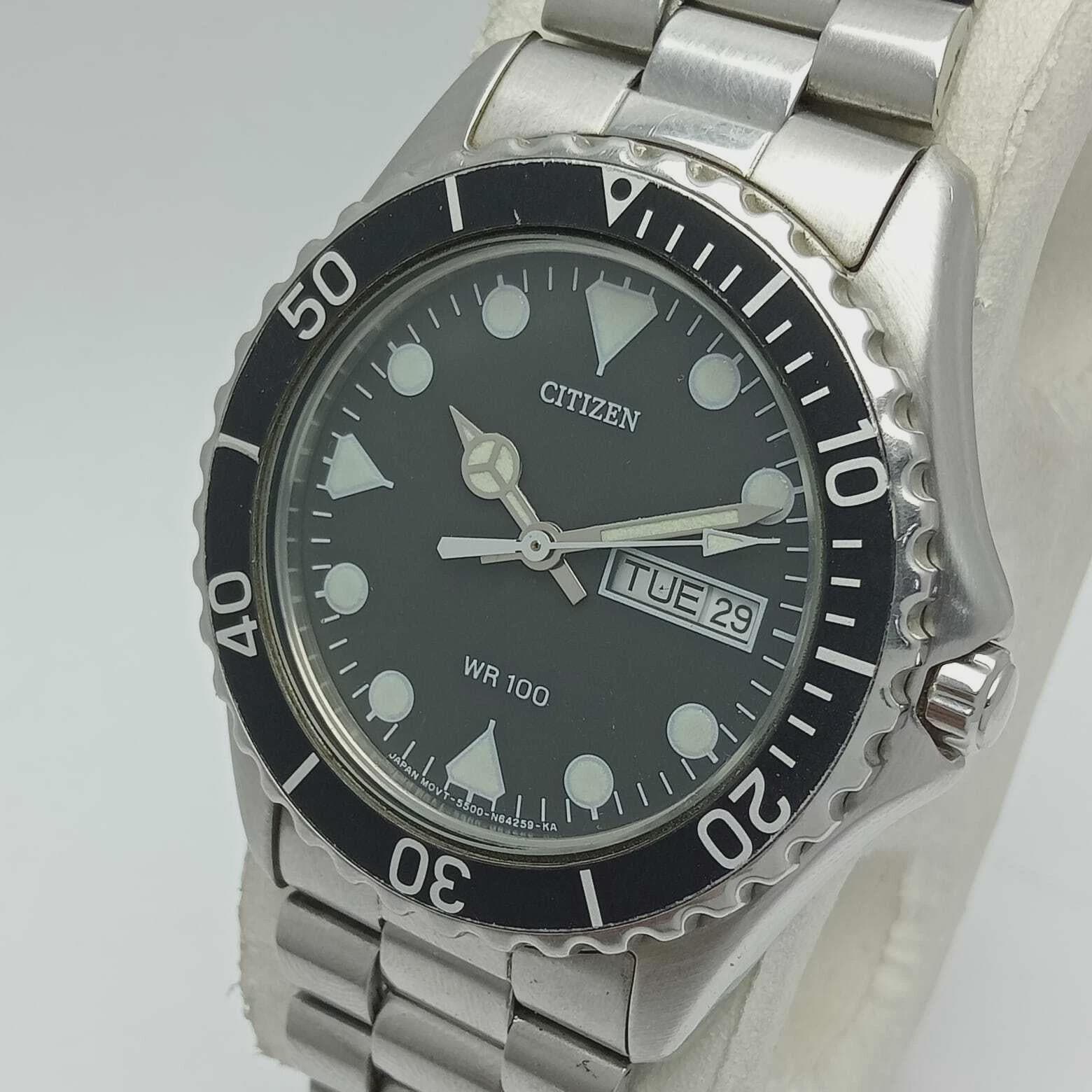 Citizen Diver Action 2000 Quartz 5500-S58771 Day/date Vintage