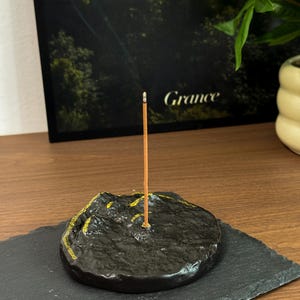 Räucherstäbchenhalter aus Keramik | Berg Weihrauch Aufkleber Halter für Zen Home Schreibtisch Dekor | House-warming Geschenk